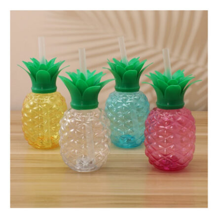 VASO PIÑA – LOOKING